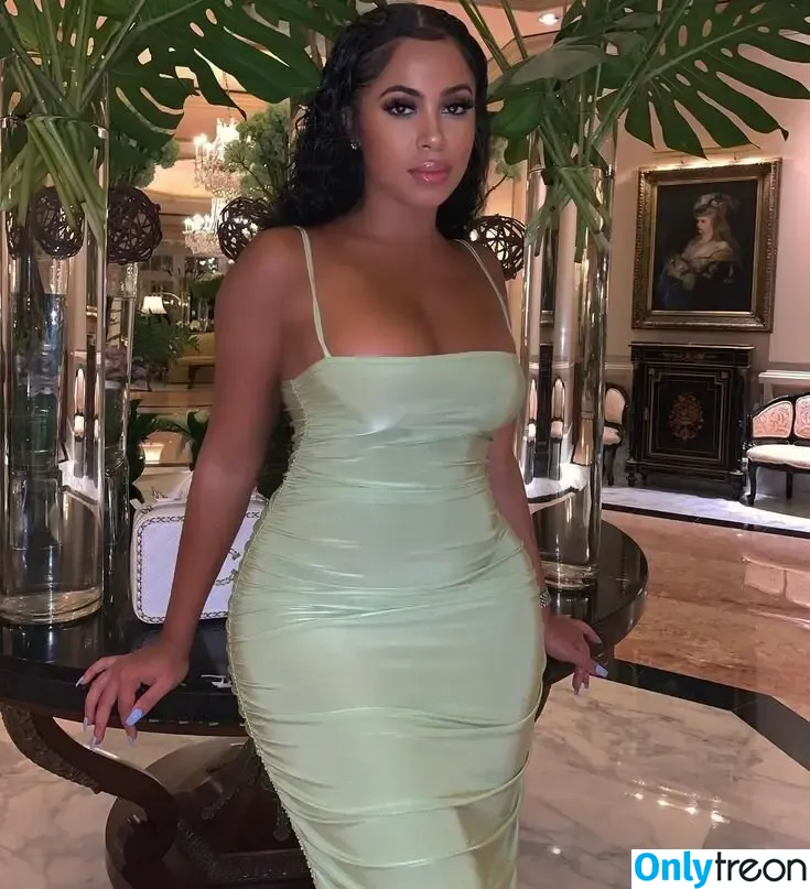 Yasmine Lopez nude photo #0040 (theyasminelopez / yasminelopez)