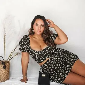 Yasmine MInovski / yasmine_minovski фото голая #0062