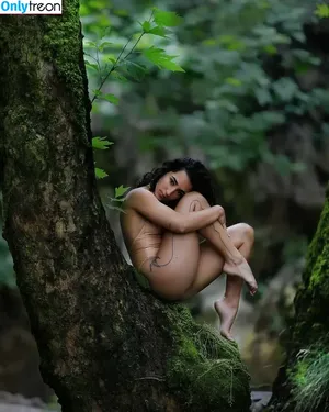 yassmasri / onlyfans nude photo #0005
