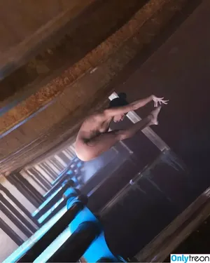 yassmasri / onlyfans nude photo #0015