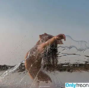 yassmasri / onlyfans фото голая #0025