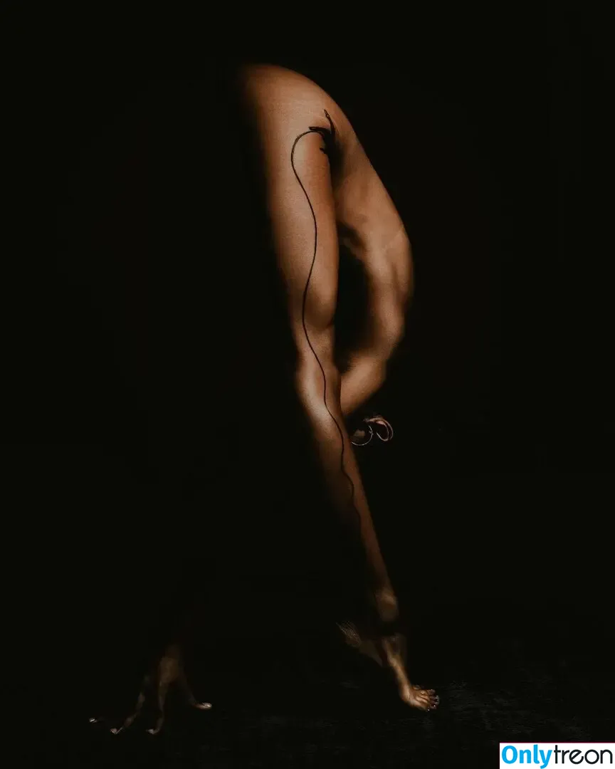 yassmasri nude photo #0010 (onlyfans)