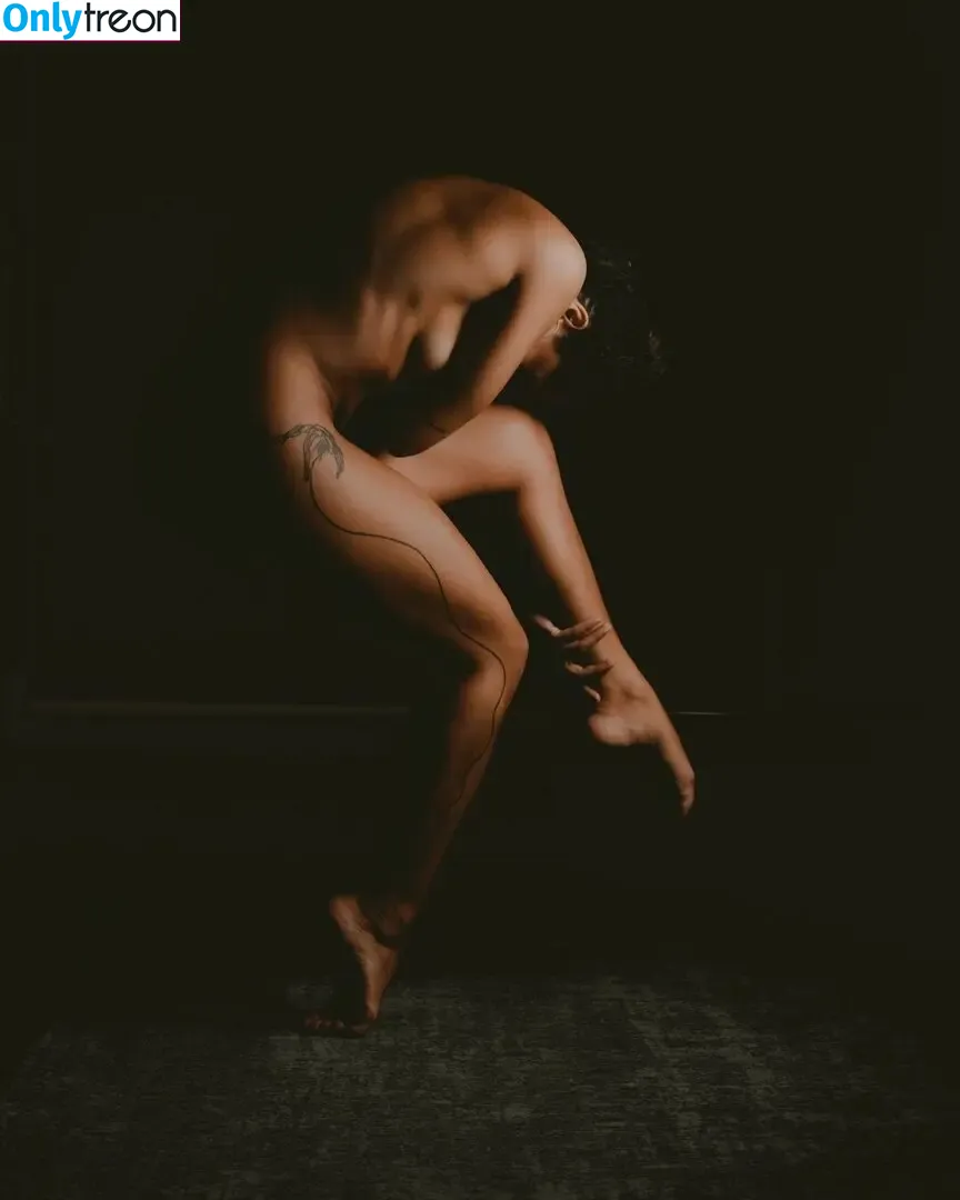yassmasri nude photo #0012 (onlyfans)