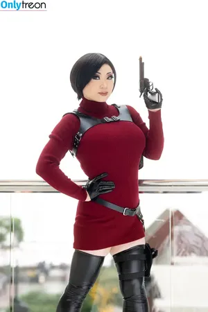 Yaya Han / yayahan nude photo #0091