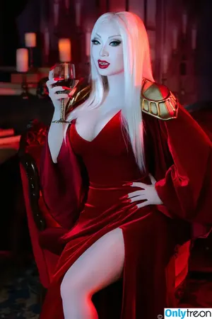 Yaya Han / yayahan nude photo #0100