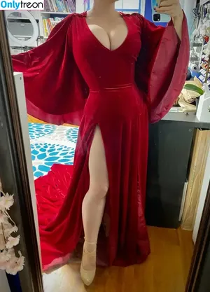 Yaya Han / yayahan nude photo #0104
