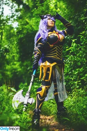 Yaya Han / yayahan nude photo #0112