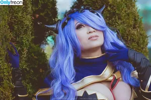 Yaya Han / yayahan nude photo #0147
