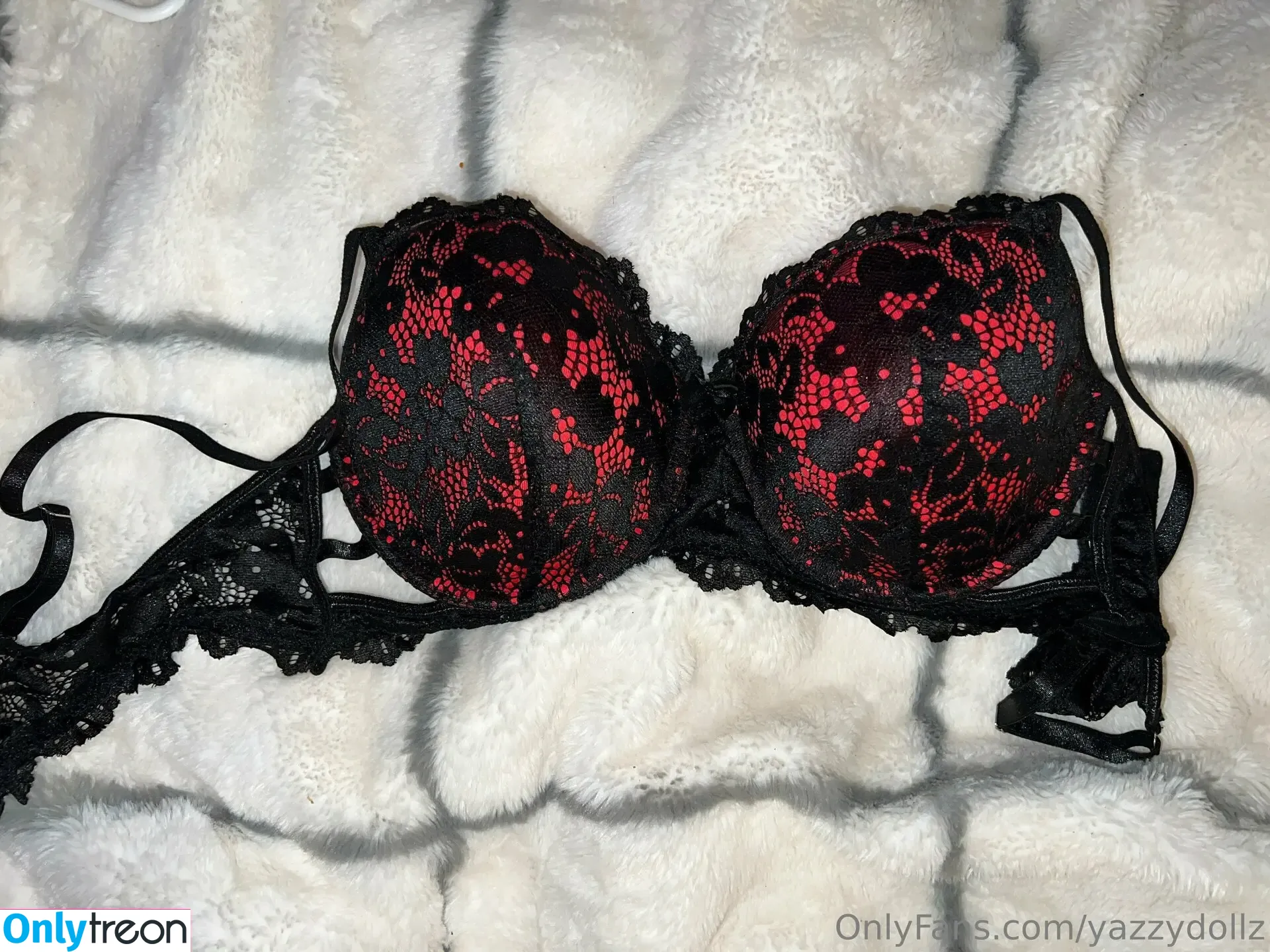 yazzydollz голая photo #0011 (yazzys.dollz)