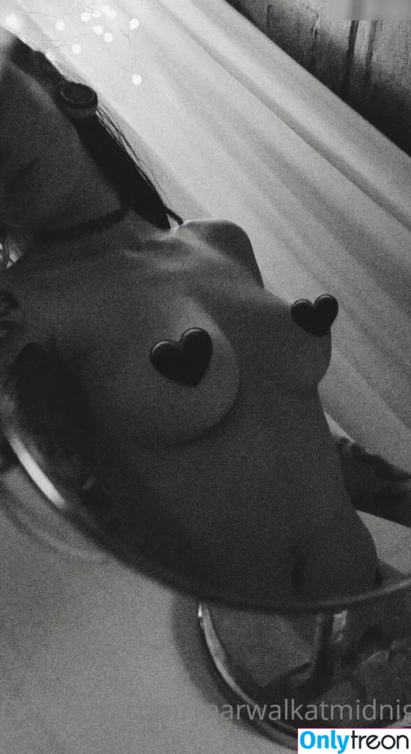 yearwalkatmidnight nude photo #0086 (yearwalkatmidni)