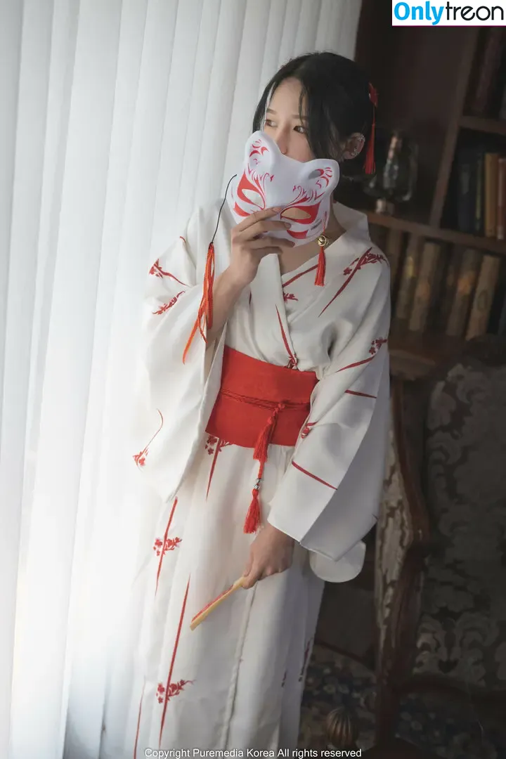 _yeha_y nude photo #0059 (Yeha 예하 / user)