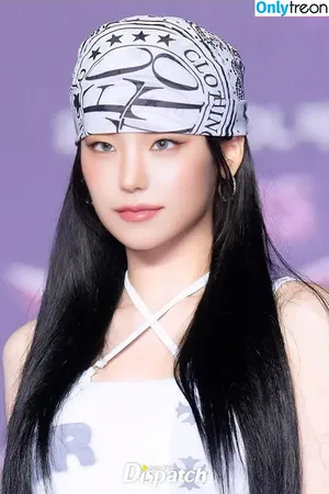 Yeji / Hwang Ye-ji / ITZY (예지 / yezyizhere nude photo #0230