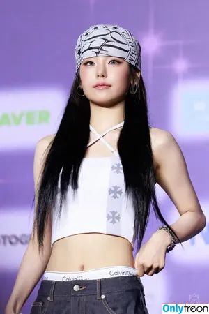 Yeji / Hwang Ye-ji / ITZY (예지 / yezyizhere nude photo #0246