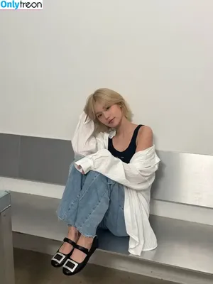 Yeji / Hwang Ye-ji / ITZY (예지 / yezyizhere nude photo #0255