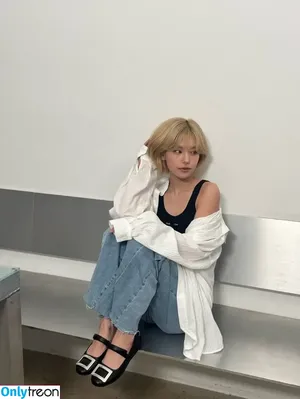 Yeji / Hwang Ye-ji / ITZY (예지 / yezyizhere nude photo #0256