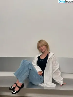 Yeji / Hwang Ye-ji / ITZY (예지 / yezyizhere nude photo #0259
