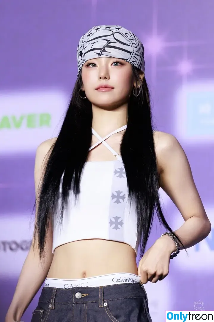 Yeji nude photo #0246 (Hwang Ye-ji / ITZY (예지 / yezyizhere)
