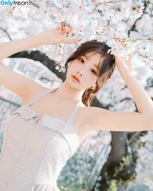 Yeon Yu / yeonyumilk nude photo #0258
