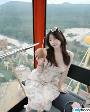 Yeon Yu / yeonyumilk nude photo #0260