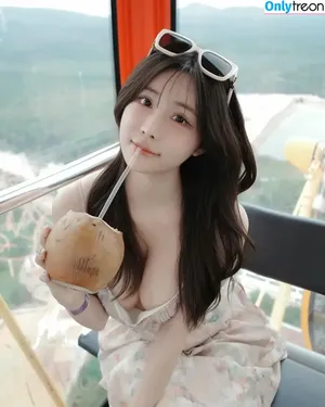 Yeon Yu / yeonyumilk nude photo #0264