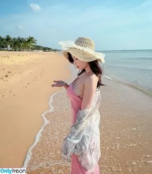 Yeon Yu / yeonyumilk nude photo #0278