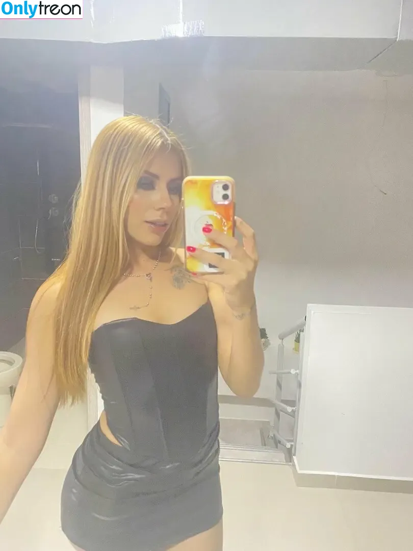 Yeraldin Rios nude photo #0001 (yeraldinrios)