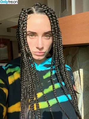 Yesjulz nude photo #0749