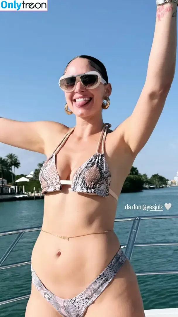 Yesjulz nude photo #0663 (Yesjulz)