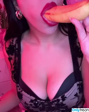Yeya ASMR / yeya_asmr / yeyaa_asmr nude photo #0017
