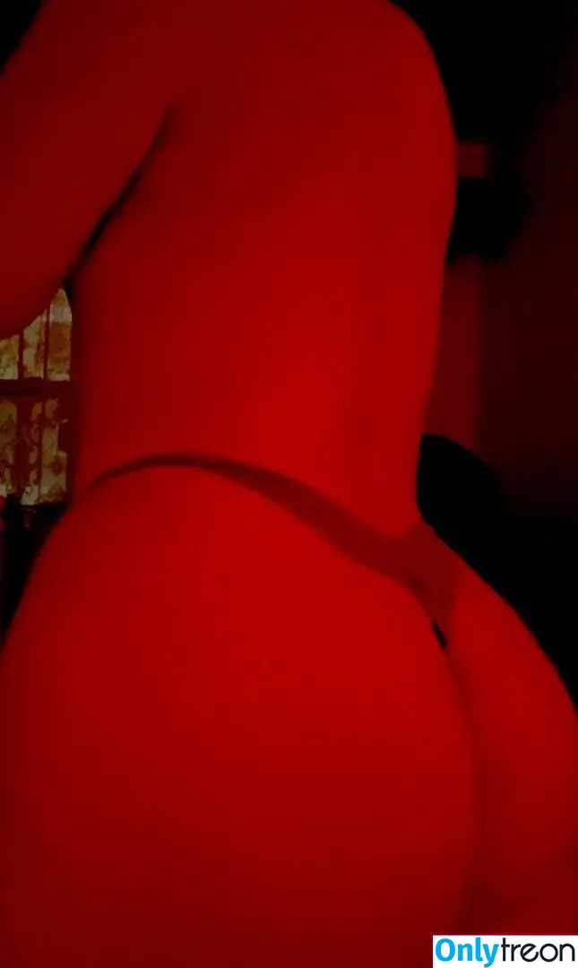 Ygwbt nude photo #0581 (Ygwbt)