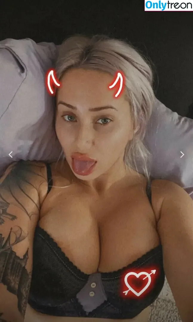 Ygwbt nude photo #0616 (Ygwbt)