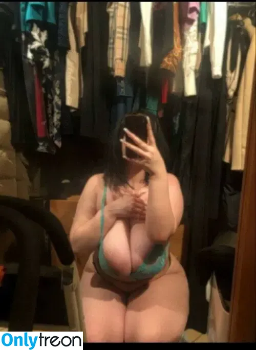 Ygwbt nude photo #0686 (Ygwbt)