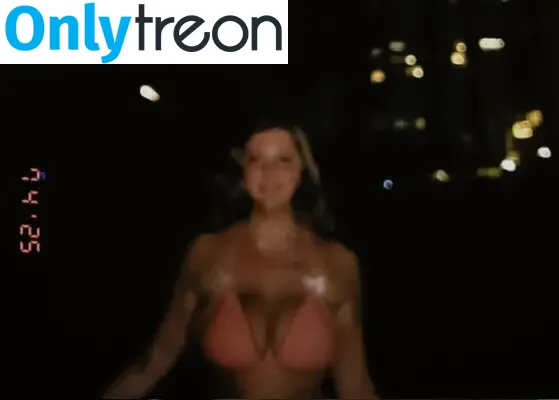 Ygwbt голая photo #1553 (Ygwbt)