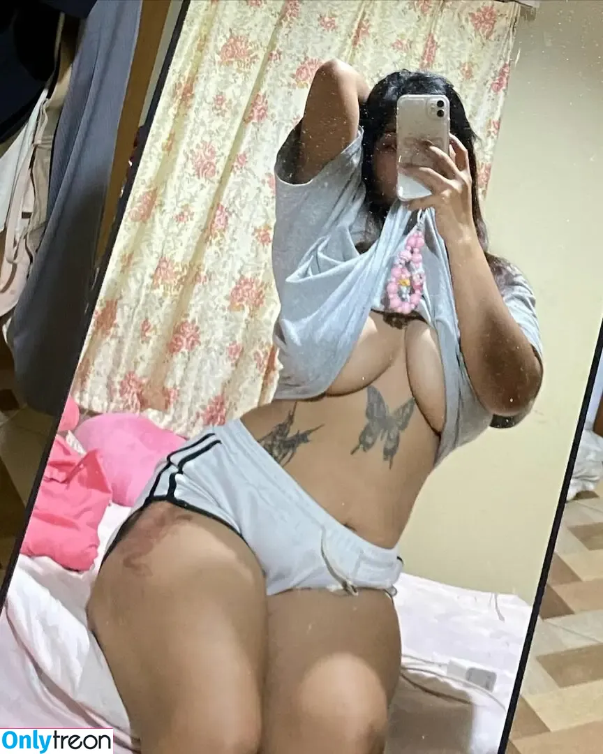 Ygwbt голая photo #1750 (Ygwbt)