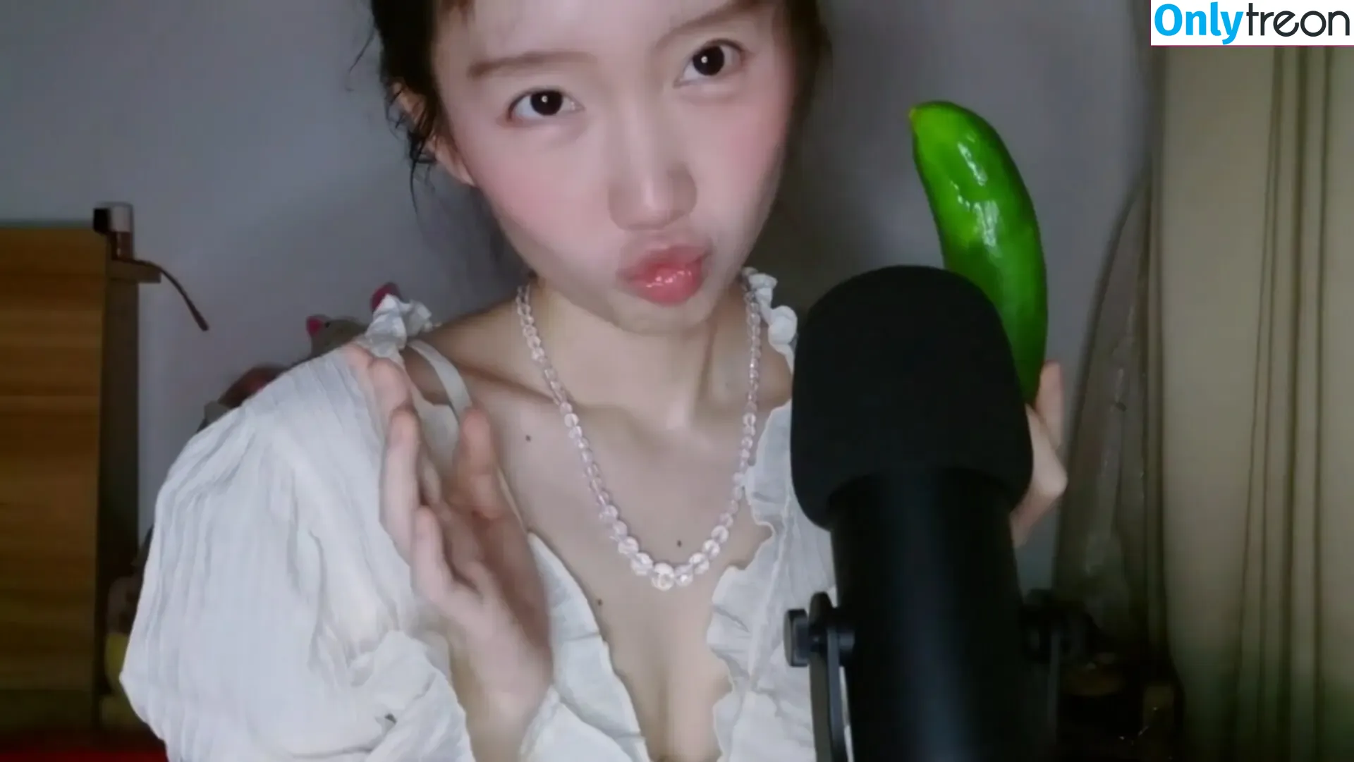 YiDan ASMR nude photo #0006 (YiDan829 / _led_yyd)