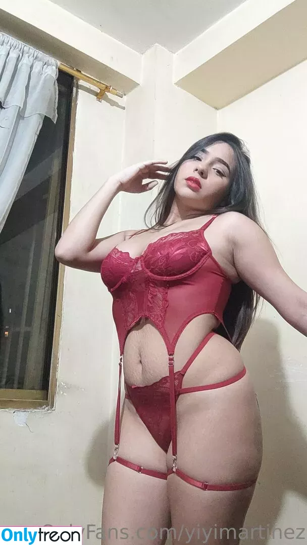 yiyisweetcousin nude photo #0106 (theweedcousin)