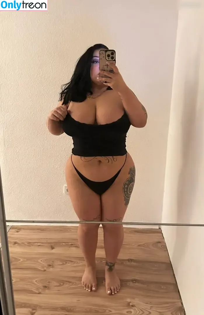 Yma Louisa nude photo #0127 (sirenivystar / yma.louisa / ymalouisa)