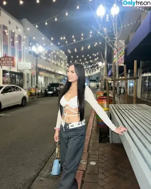 Ynori Nguyen / liluzinori / xoxoynori / ynori.nguyen nude photo #0016