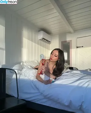 Ynori Nguyen / liluzinori / xoxoynori / ynori.nguyen nude photo #0020