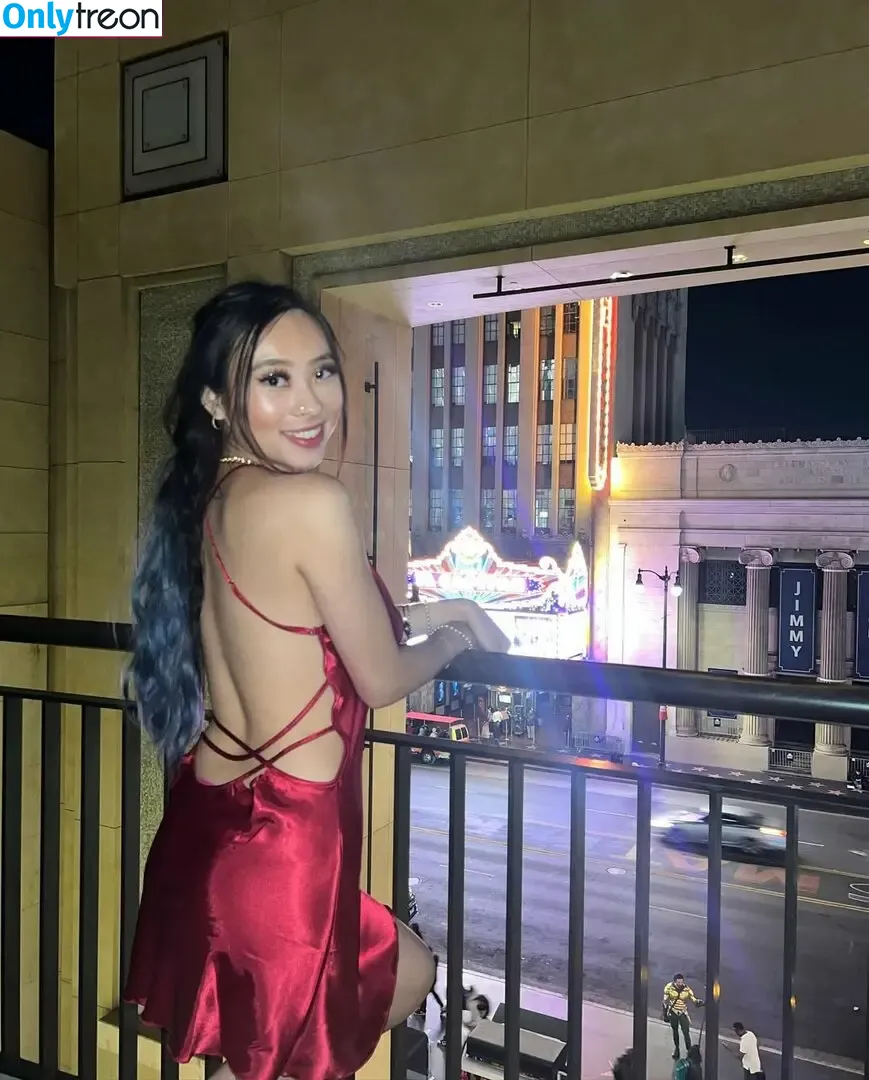 Ynori Nguyen nude photo #0019 (liluzinori / xoxoynori / ynori.nguyen)