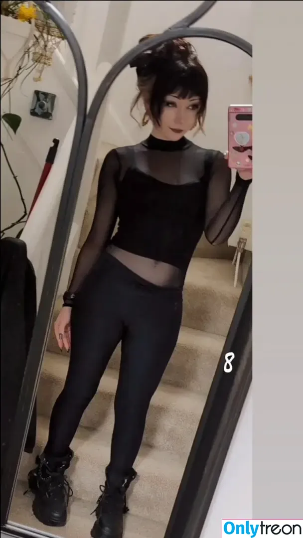Yogscast Bouphe nude photo #0093 (bouphe / bouphemagic)