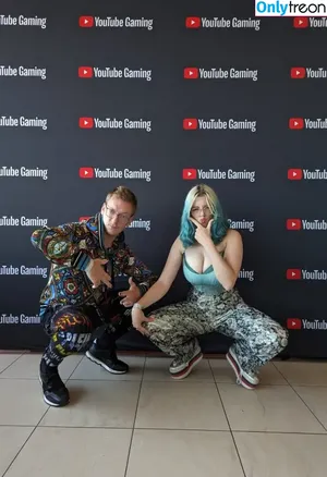 Yogscast Mango / M4NG0 / real_m4ng0 / them4ng0 nude photo #0007