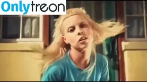 Yolandi Visser / dieantwoordd фото голая #0068