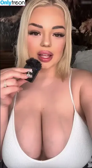  nude photo #0004