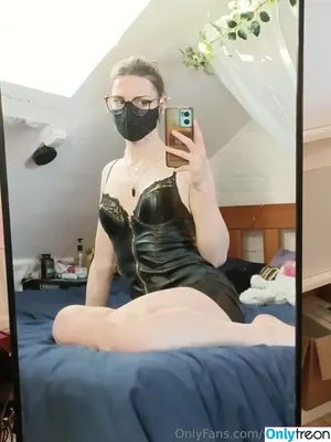 yona.mlem / ypol.eban.7 nude photo #0217