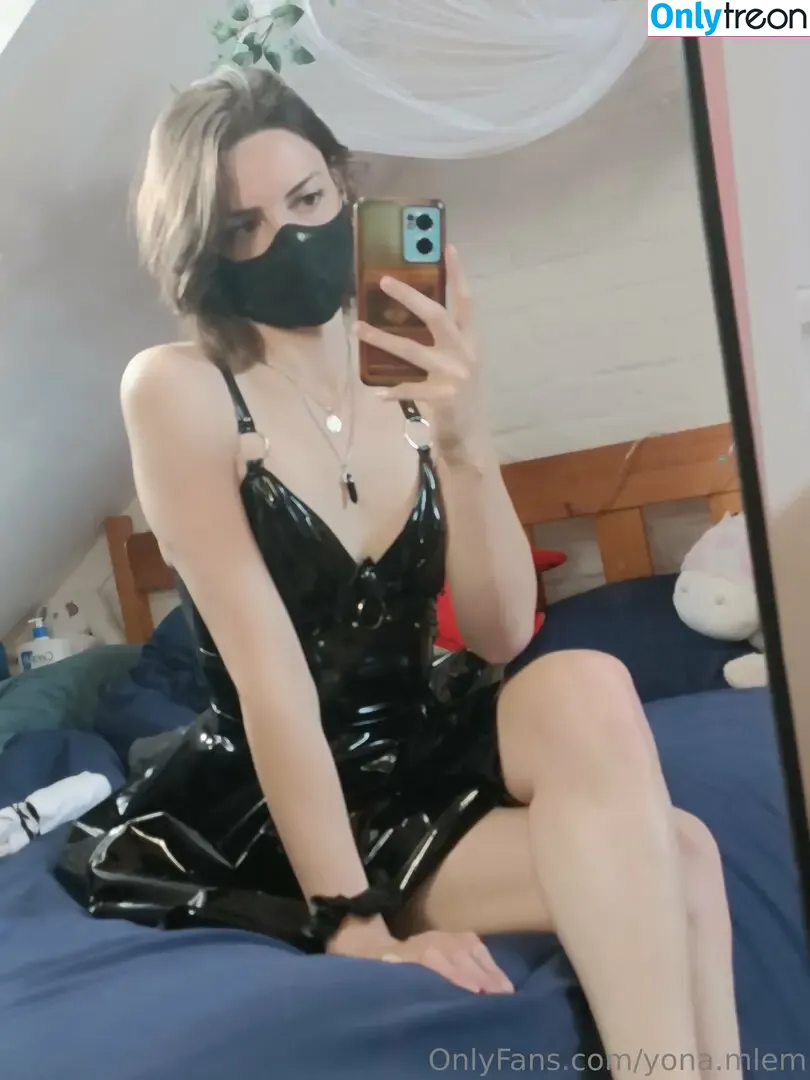 yona.mlem nude photo #0219 (ypol.eban.7)