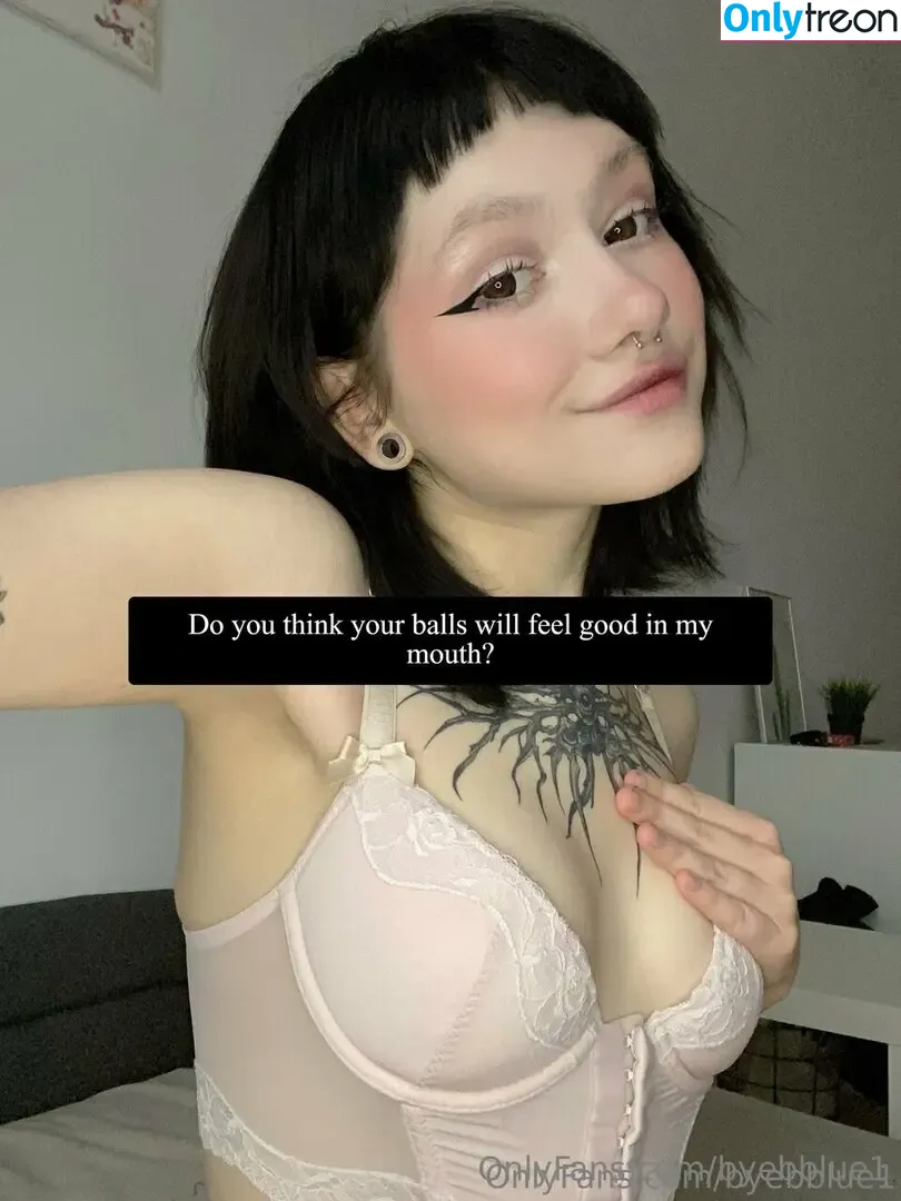 Yona nude photo #0026 (byebblue / byebblue1 / yonalalala)