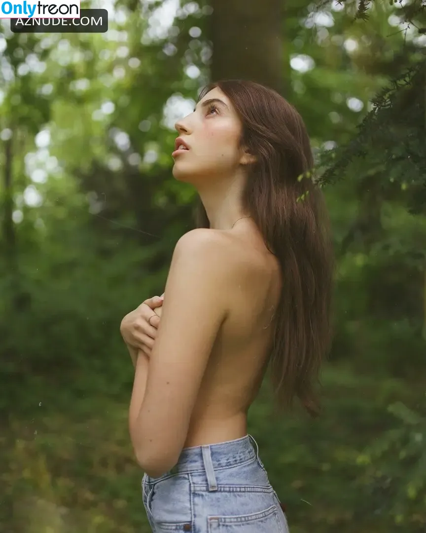Yonca Hagen голая photo #0003 (Yonca Hagen)