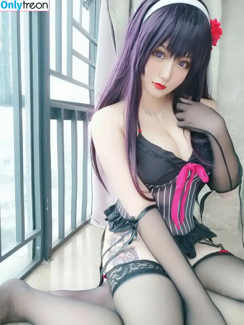 Yorkie nude photo #0325 (Yorkie_w / yorkie_www / youryorkie)