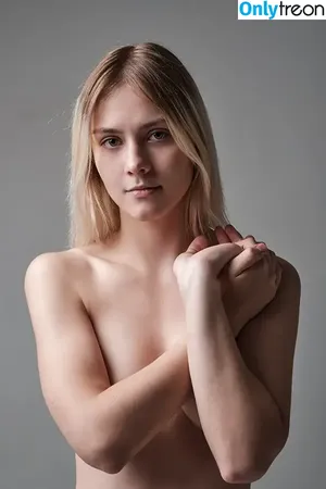 young_and_b / hochuhratysya / young_and_b1 nude photo #0030